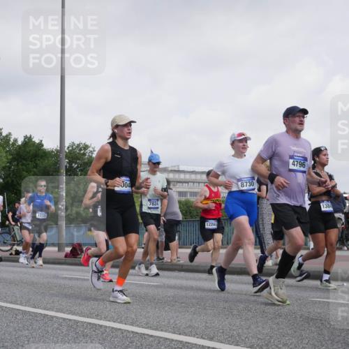 29.06.2025 - hella hamburg halbmarathon Luisa Fischer http://msf.ph/oto/8499148 29.06.2025 10:03:09 Kennedybrücke 1239, 04, 7824, 12285, 8730, 4796, 1384, 1917, 1180, 1239, 1264, 2346, 2582, 2584, 3112, 3861, 3898, 4013, 4594, 4796, 5728, 6082, 6084, 6104, 6201, 6260, 6462, 6602, 7159, 7824, 8531, 8730, 9611, 10044, 10268, 10337, 10582 meine-sportfotos.de