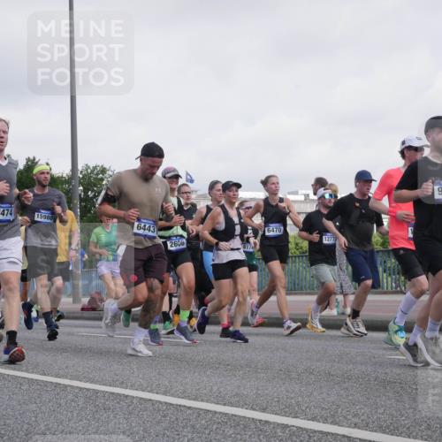 29.06.2025 - hella hamburg halbmarathon Luisa Fischer http://msf.ph/oto/8499289 29.06.2025 10:03:27 Kennedybrücke 1583, 2474, 15980, 6443, 2606, 6174, 6470, 12773, 9485, 1019, 1583, 2027, 2086, 2426, 2474, 2606, 2652, 2982, 3059, 3319, 3400, 4579, 4767, 4940, 6138, 6174, 6220, 6443, 6470, 6636, 8669, 9450, 9485, 9577, 9622, 10534, 10599, 10742, 10766 meine-sportfotos.de