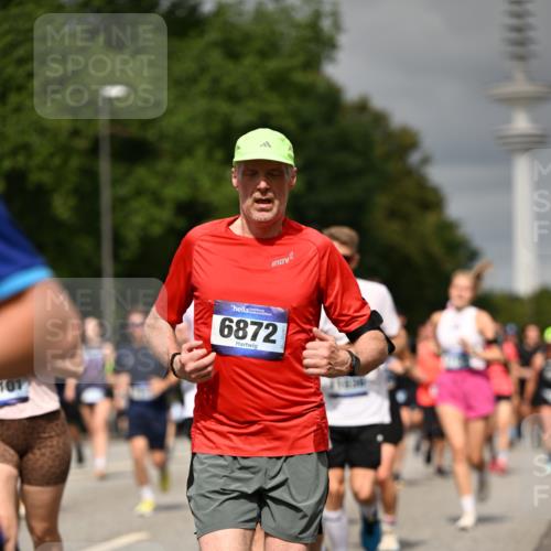29.06.2025 - hella hamburg halbmarathon Dr. Thomas Lammeyer http://msf.ph/oto/8499363 29.06.2025 10:24:06 Kennedybrücke 1110, 1115, 1145, 2357, 2918, 3278, 3631, 3678, 4539, 4562, 4570, 4614, 4737, 4739, 4979, 5035, 5123, 5251, 5397, 5429, 5556, 5834, 5849, 5878, 6444, 6796, 6797, 6872, 6874, 6939, 7137, 7248, 7647, 7744, 7836, 7917, 10349, 10594, 10622, 11028, 11036, 11247 meine-sportfotos.de