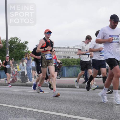 29.06.2025 - hella hamburg halbmarathon Luisa Fischer http://msf.ph/oto/8499424 29.06.2025 10:03:42 Kennedybrücke 4616, 14673, 17145, 268, 187, 135, 116, 1568, 1611, 1681, 2236, 3141, 4616, 4945, 5033, 5418, 9553, 9555, 10188, 10797 meine-sportfotos.de