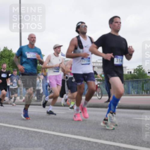 29.06.2025 - hella hamburg halbmarathon Luisa Fischer http://msf.ph/oto/8499439 29.06.2025 10:03:44 Kennedybrücke 314, 1568, 1611, 2236, 3141, 3983, 4616, 4945, 5033, 9553, 9555, 10188, 10271 meine-sportfotos.de