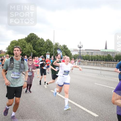 29.06.2025 - hella hamburg halbmarathon Jannik Wohlers http://msf.ph/oto/8499463 29.06.2025 10:56:41 Lombardsbrücke 1207, 2370, 2871, 2932, 3387, 3470, 3485, 3851, 4241, 4485, 4568, 4569, 4611, 4998, 5057, 5639, 6053, 6284, 6832, 6981, 7416, 7417, 7592, 7787, 7964, 8039, 8197, 8224, 8546, 8679, 9298, 9299, 9329, 9513, 9570, 9670, 10016, 10142, 10450, 10505, 10632, 11050, 11179, 11323, 11954, 12226, 12345, 12476, 12477, 12484, 12535, 12828, 12829, 12832, 12984, 13194, 13273, 13276, 13490, 13513, 13671, 13878, 13986, 14146, 14148, 14414, 15499, 15630 meine-sportfotos.de