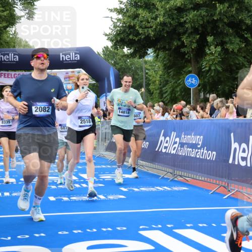 29.06.2025 - hella hamburg halbmarathon Strokosch-Dieckow http://msf.ph/oto/8499524 29.06.2025 10:53:44 Ziel 1422, 1706, 1870, 2058, 2082, 2518, 2630, 3819, 5399, 5607, 6260, 6877, 7177, 8285, 8335, 9922, 10529, 10891, 10895, 11588, 11589, 11604, 12413, 12632, 13865, 14026, 14702, 14818, 15061, 15441, 15502, 16092, 16538, 17482, 17740, 18143, 18249, 18418, 18487, 18514, 18715, 18759, 18915, 19177 meine-sportfotos.de