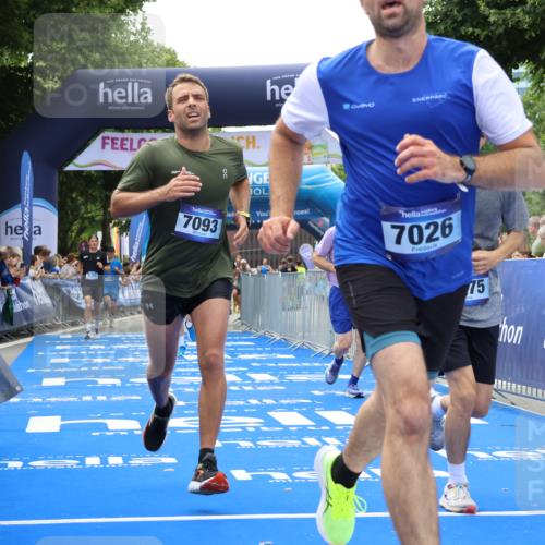 29.06.2025 - hella hamburg halbmarathon Strokosch-Dieckow http://msf.ph/oto/8499816 29.06.2025 10:43:13 Ziel 1675, 3109, 3124, 3146, 7026, 7093, 7451, 10099, 10251, 11177, 12153, 15255, 15706, 15921, 16314, 16997, 18274, 18304 meine-sportfotos.de