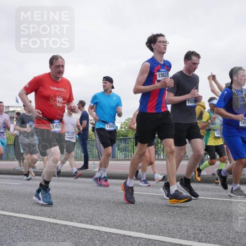 29.06.2025 - hella hamburg halbmarathon Luisa Fischer http://msf.ph/oto/8499860 29.06.2025 10:04:39 Kennedybrücke 0000, 178, 30, 16602, 1475, 2734, 4322, 1369, 15637, 1555, 191, 1873, 1653, 1722, 1724, 2167, 2806, 2957, 3663, 4322, 0000, 6921, 7846, 8191, 8578, 8632, 8926, 10074, 10281, 10301 meine-sportfotos.de