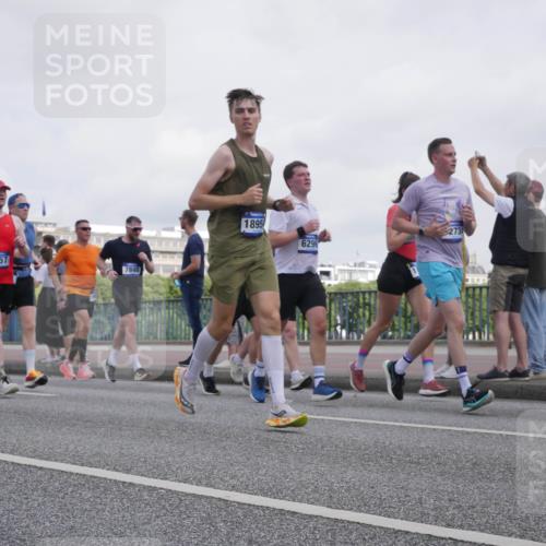 29.06.2025 - hella hamburg halbmarathon Luisa Fischer http://msf.ph/oto/8499876 29.06.2025 10:04:42 Kennedybrücke 863, 2957, 7846, 1895, 2734, 0000, 1464, 1653, 1722, 1724, 2591, 2806, 2957, 3039, 4322, 5602, 5603, 0000, 6921, 7189, 7223, 7846, 8191, 8578, 8632, 8926, 9230, 10074 meine-sportfotos.de