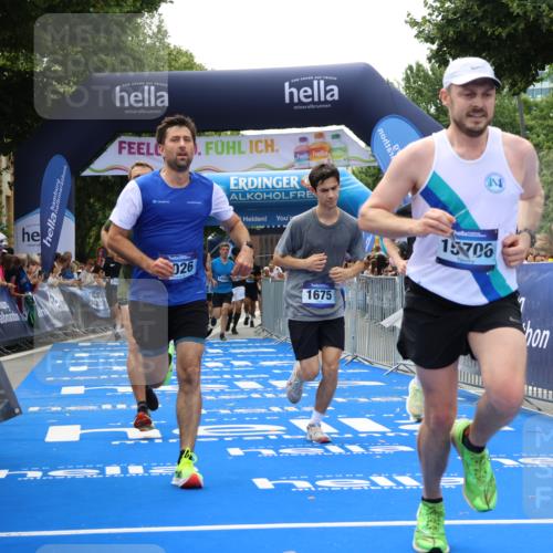 29.06.2025 - hella hamburg halbmarathon Strokosch-Dieckow http://msf.ph/oto/8499902 29.06.2025 10:43:12 Ziel 1675, 3109, 3124, 3146, 4229, 6721, 7026, 7093, 7451, 9833, 10099, 10251, 11177, 12153, 15255, 15706, 16314, 16997, 17177, 18304 meine-sportfotos.de