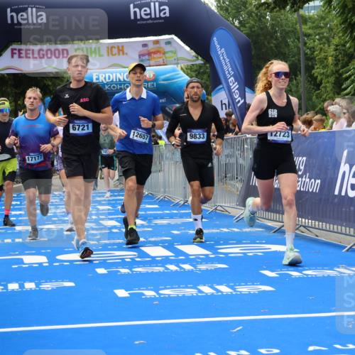 29.06.2025 - hella hamburg halbmarathon Strokosch-Dieckow http://msf.ph/oto/8500232 29.06.2025 10:43:03 Ziel 4229, 4823, 6721, 7026, 7035, 7451, 8218, 9364, 9833, 10251, 10469, 11177, 12153, 12657, 12723, 12776, 12839, 15255, 17177, 19038 meine-sportfotos.de