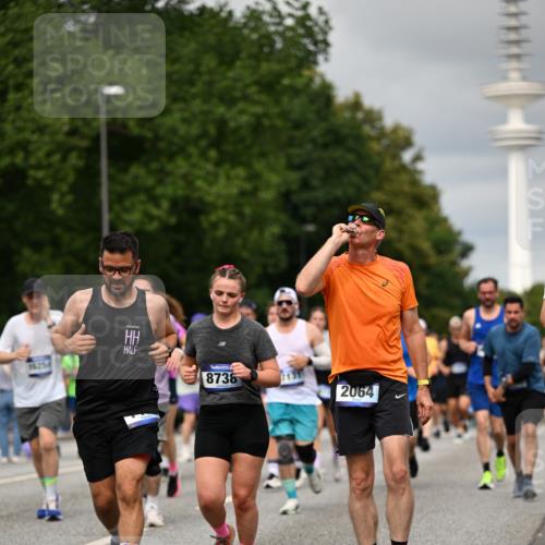 29.06.2025 - hella hamburg halbmarathon Dr. Thomas Lammeyer http://msf.ph/oto/8500586 29.06.2025 10:24:41 Kennedybrücke 1011, 1046, 1069, 1154, 1471, 1474, 1534, 2053, 2064, 2834, 3733, 3842, 4154, 4166, 4288, 4422, 4754, 4869, 5181, 5659, 5831, 5937, 6951, 7101, 7131, 7519, 7739, 7808, 8025, 8462, 8588, 8738, 8940, 9005, 9011, 9873, 10039, 10041, 10414, 10595, 10613, 10647, 10754, 11100 meine-sportfotos.de