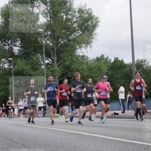 29.06.2025 - hella hamburg halbmarathon Luisa Fischer http://msf.ph/oto/8500792 29.06.2025 10:06:44 Kennedybrücke 16113, 7306, 4587, 16371, 7279, 53, 5464, 7277, 4307, 4587, 5384, 5396, 5464, 5613, 6391, 6453, 7006, 7277, 7278, 7279, 7306 meine-sportfotos.de