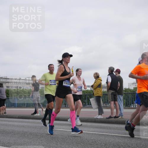29.06.2025 - hella hamburg halbmarathon Luisa Fischer http://msf.ph/oto/8500884 29.06.2025 10:07:06 Kennedybrücke 6142, 8177, 15520, 5058, 8421, 1355, 1450, 2277, 2979, 4951, 5058, 6142, 7485, 8177, 8421, 8422, 8423, 9526, 9899 meine-sportfotos.de