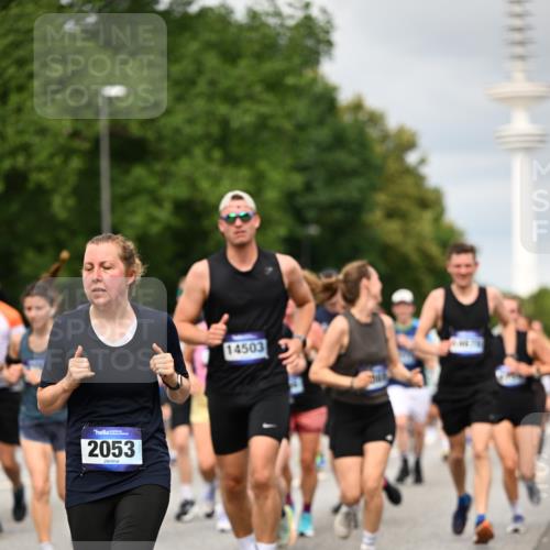 29.06.2025 - hella hamburg halbmarathon Dr. Thomas Lammeyer http://msf.ph/oto/8500974 29.06.2025 10:24:51 Kennedybrücke 1011, 1154, 1471, 1474, 2053, 2064, 2101, 2834, 2923, 3733, 3842, 4154, 4166, 4288, 4422, 4754, 4869, 5181, 5811, 5812, 6608, 6844, 6951, 7131, 8025, 8113, 8146, 8738, 8940, 9005, 9011, 9236, 9873, 9981, 10039, 10041, 10585, 10613, 10647, 10754, 11100 meine-sportfotos.de