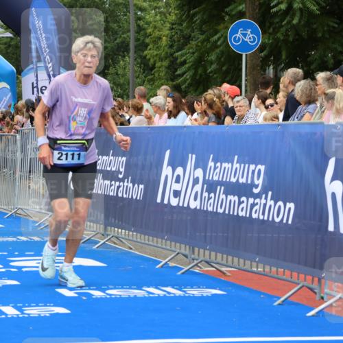 29.06.2025 - hella hamburg halbmarathon Strokosch-Dieckow http://msf.ph/oto/8501056 29.06.2025 10:53:08 Ziel 2111, 2208, 3059, 3258, 3334, 4121, 7383, 7864, 8273, 8361, 8587, 9093, 9142, 9537, 12155, 12875, 14323, 15179, 16929, 16986, 19208 meine-sportfotos.de