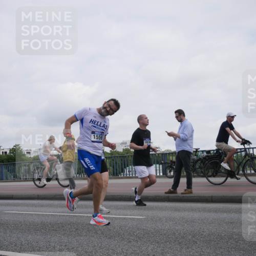 29.06.2025 - hella hamburg halbmarathon Luisa Fischer http://msf.ph/oto/8501335 29.06.2025 10:08:02 Kennedybrücke 293, 1126, 1559, 10834, 1126, 1347, 1559, 2424, 2540, 2852, 4293, 4538, 6907, 6908, 7017, 10100, 10709, 10834 meine-sportfotos.de