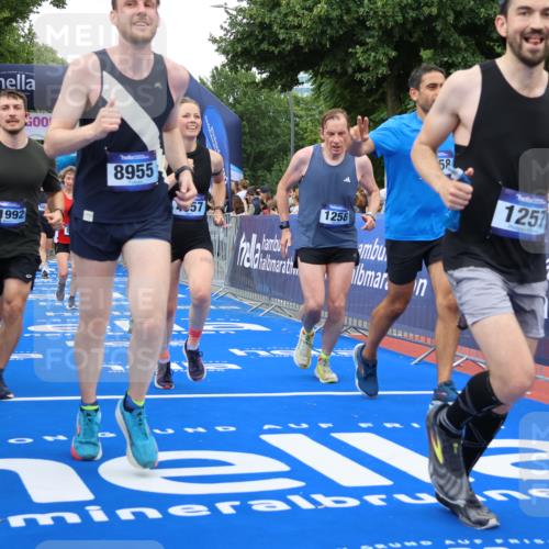29.06.2025 - hella hamburg halbmarathon Strokosch-Dieckow http://msf.ph/oto/8501528 29.06.2025 10:52:52 Ziel 1257, 1258, 1657, 2099, 2444, 2814, 2910, 4557, 4558, 4770, 5077, 5169, 5194, 5907, 7509, 8139, 8172, 8720, 8955, 9065, 9163, 10724, 10811, 11217, 11992, 12367, 12519, 14198, 14286, 14791, 14805, 15430, 17198, 18590, 18720, 19244 meine-sportfotos.de