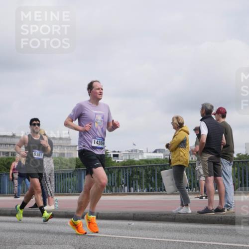 29.06.2025 - hella hamburg halbmarathon Luisa Fischer http://msf.ph/oto/8501608 29.06.2025 10:08:40 Kennedybrücke 11873, 9361, 14369, 4014, 4220, 4782, 4868, 5073, 7138, 8727, 9361, 9736, 9737, 9738 meine-sportfotos.de