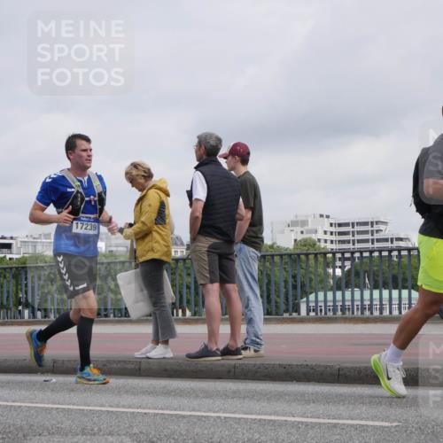29.06.2025 - hella hamburg halbmarathon Luisa Fischer http://msf.ph/oto/8501953 29.06.2025 10:09:34 Kennedybrücke 17239, 1766, 1936, 1981, 4666, 8051, 10886 meine-sportfotos.de