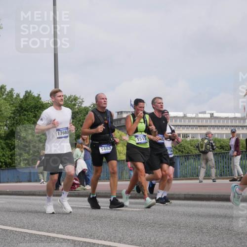 29.06.2025 - hella hamburg halbmarathon Luisa Fischer http://msf.ph/oto/8503328 29.06.2025 10:13:06 Kennedybrücke 9681, 17683, 1483, 1513, 730, 11180, 1483, 1513, 4389, 7250, 7685, 8090, 8890, 9681, 9816, 9988 meine-sportfotos.de