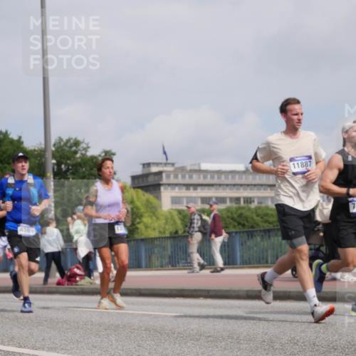 29.06.2025 - hella hamburg halbmarathon Luisa Fischer http://msf.ph/oto/8503375 29.06.2025 10:13:13 Kennedybrücke 4389, 11887, 7250, 1456, 4389, 7058, 7250, 9988 meine-sportfotos.de