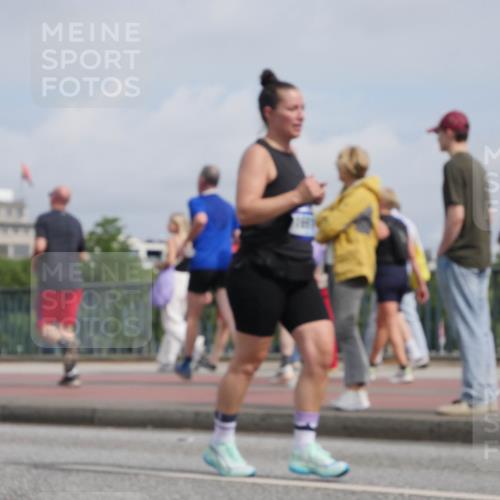 29.06.2025 - hella hamburg halbmarathon Luisa Fischer http://msf.ph/oto/8503457 29.06.2025 10:13:23 Kennedybrücke 1052, 1186, 1456, 7058, 8685 meine-sportfotos.de