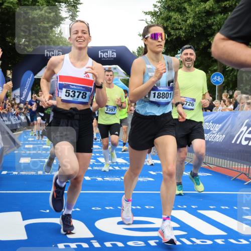 29.06.2025 - hella hamburg halbmarathon Strokosch-Dieckow http://msf.ph/oto/8503727 29.06.2025 10:52:09 Ziel 1482, 2397, 2595, 4419, 4837, 5032, 5087, 5093, 5378, 5482, 6897, 7732, 9074, 9082, 12135, 12580, 13726, 14248, 14300, 15275, 15506, 15829, 16003, 16179, 16320, 16591, 16666, 17033, 17130, 18475, 18801 meine-sportfotos.de