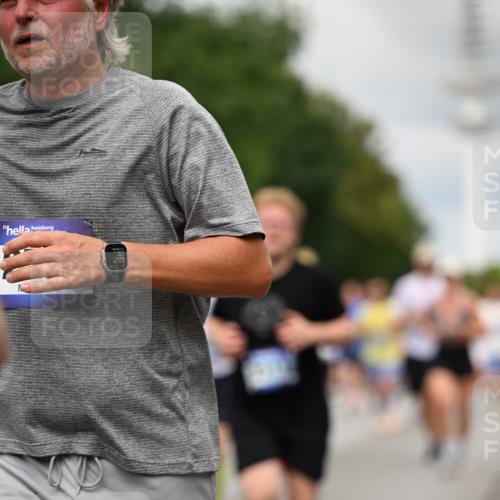 29.06.2025 - hella hamburg halbmarathon Dr. Thomas Lammeyer http://msf.ph/oto/8505034 29.06.2025 10:26:57 Kennedybrücke 2479, 2514, 2744, 2886, 3003, 3430, 3600, 3601, 3769, 3995, 4131, 4190, 4266, 4366, 4559, 4969, 4970, 5838, 6048, 6049, 6747, 6820, 6826, 6881, 6899, 7188, 7190, 7276, 7891, 7925, 8855, 8931, 9256, 9392, 10065, 10210, 10432, 10573, 10739, 10917 meine-sportfotos.de