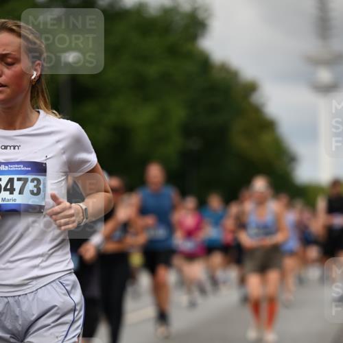 29.06.2025 - hella hamburg halbmarathon Dr. Thomas Lammeyer http://msf.ph/oto/8505325 29.06.2025 10:27:09 Kennedybrücke 1372, 1853, 2022, 2294, 2514, 2744, 2886, 3003, 3430, 3600, 3601, 3769, 4190, 4266, 4969, 5223, 5629, 5798, 5838, 6048, 6578, 6747, 6784, 6785, 6881, 7188, 7190, 7266, 7276, 7891, 7919, 8355, 8715, 9256, 9392, 10088, 10432, 10573 meine-sportfotos.de