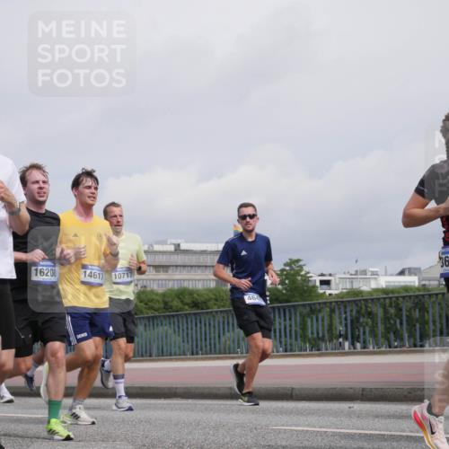 29.06.2025 - hella hamburg halbmarathon Luisa Fischer http://msf.ph/oto/8505388 29.06.2025 10:17:56 Kennedybrücke 11643, 16208, 14617, 10717, 464, 21, 3683, 1296, 1379, 1575, 1745, 2281, 2690, 3507, 3509, 4495, 4641, 5608, 5800, 5981, 6317, 6710, 7439, 8239, 8256, 8275, 8854, 9975, 10589, 10717, 10858 meine-sportfotos.de