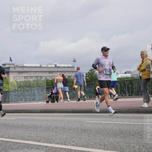 29.06.2025 - hella hamburg halbmarathon Luisa Fischer http://msf.ph/oto/8505521 29.06.2025 10:18:12 Kennedybrücke 12521, 6248, 1524, 3513, 3650, 4492, 4494, 5271, 5739, 5986, 6248, 7452, 7809, 7810, 8237, 8609, 9423, 9997 meine-sportfotos.de