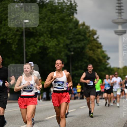 29.06.2025 - hella hamburg halbmarathon Dr. Thomas Lammeyer http://msf.ph/oto/8506076 29.06.2025 10:27:34 Kennedybrücke 1029, 1187, 1362, 1372, 1382, 1853, 2294, 2925, 3013, 3029, 4728, 4793, 5223, 5343, 6578, 7266, 7919, 8687, 8688, 9133, 9301, 9512, 9913 meine-sportfotos.de