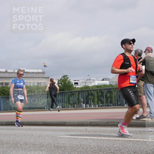 29.06.2025 - hella hamburg halbmarathon Luisa Fischer http://msf.ph/oto/8506142 29.06.2025 10:19:18 Kennedybrücke 12901, 1029, 1599, 2165, 2803, 3648, 4478, 4637, 6935, 7158, 7753, 8295, 8554, 8597, 8645, 9601, 9628, 9802, 9810, 10107, 10139, 10141, 10183, 10292 meine-sportfotos.de