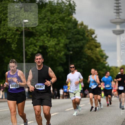29.06.2025 - hella hamburg halbmarathon Dr. Thomas Lammeyer http://msf.ph/oto/8506173 29.06.2025 10:27:37 Kennedybrücke 1029, 1187, 1362, 1372, 1382, 1853, 2925, 3013, 3029, 4728, 4793, 5343, 6578, 8687, 8688, 9133, 9301, 9512, 9877, 9913 meine-sportfotos.de
