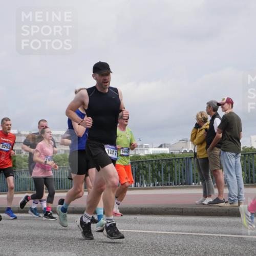 29.06.2025 - hella hamburg halbmarathon Luisa Fischer http://msf.ph/oto/8506212 29.06.2025 10:19:24 Kennedybrücke 4637, 8295, 1383, 4, 12417, 16921, 1785, 1244, 1599, 2165, 2803, 3156, 3176, 3484, 3648, 4478, 4637, 6024, 6742, 6935, 7158, 7753, 7792, 8295, 8597, 8645, 8707, 8847, 9628, 9802, 9810, 10107, 10139, 10141, 10183 meine-sportfotos.de