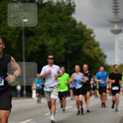 29.06.2025 - hella hamburg halbmarathon Dr. Thomas Lammeyer http://msf.ph/oto/8506225 29.06.2025 10:27:39 Kennedybrücke 1029, 1187, 1362, 1382, 1853, 2925, 3013, 3029, 4728, 4793, 5343, 8687, 8688, 9133, 9301, 9512, 9877, 9913 meine-sportfotos.de
