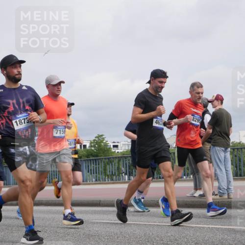 29.06.2025 - hella hamburg halbmarathon Luisa Fischer http://msf.ph/oto/8506228 29.06.2025 10:19:25 Kennedybrücke 753, 1873, 7158, 810, 4631, 8295, 1244, 1599, 2165, 2803, 3030, 3134, 3156, 3176, 3484, 3648, 4478, 4637, 6024, 6742, 6935, 7158, 7753, 7792, 8295, 8597, 8645, 8707, 8847, 9628, 9810, 10139, 10141 meine-sportfotos.de