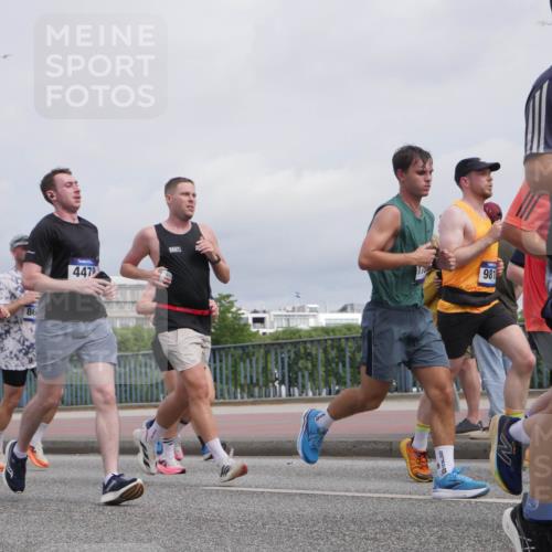 29.06.2025 - hella hamburg halbmarathon Luisa Fischer http://msf.ph/oto/8506242 29.06.2025 10:19:26 Kennedybrücke 1599, 86, 447, 981, 18, 1244, 1599, 2165, 2803, 3030, 3134, 3156, 3176, 3484, 3648, 4478, 4637, 6024, 6742, 6935, 7158, 7753, 7792, 8295, 8597, 8645, 8707, 8847, 9628, 9810, 10575 meine-sportfotos.de