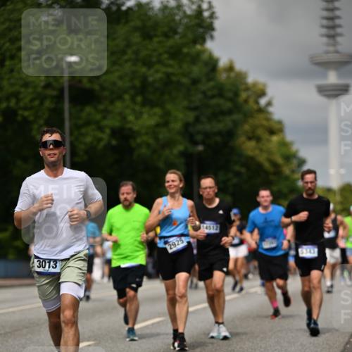 29.06.2025 - hella hamburg halbmarathon Dr. Thomas Lammeyer http://msf.ph/oto/8506271 29.06.2025 10:27:40 Kennedybrücke 1003, 1029, 1187, 1362, 1382, 2925, 3013, 3029, 4728, 4793, 5343, 8687, 8688, 9133, 9301, 9512, 9877, 9913 meine-sportfotos.de