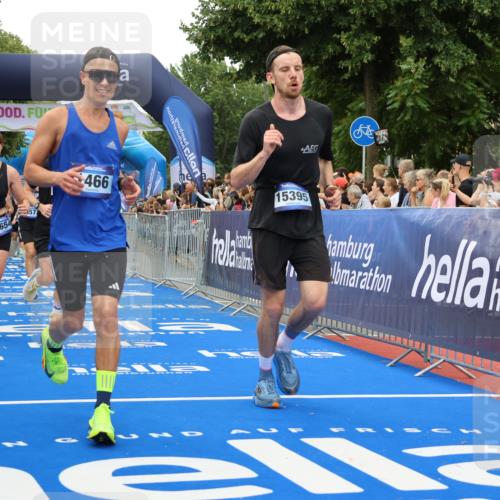 29.06.2025 - hella hamburg halbmarathon Strokosch-Dieckow http://msf.ph/oto/8506500 29.06.2025 10:50:53 Ziel 1466, 2207, 3654, 3947, 4839, 5018, 5115, 7052, 7369, 8205, 8572, 10215, 10750, 11551, 12778, 13687, 14125, 15362, 15395, 15643, 16285, 17221, 18182, 18350 meine-sportfotos.de