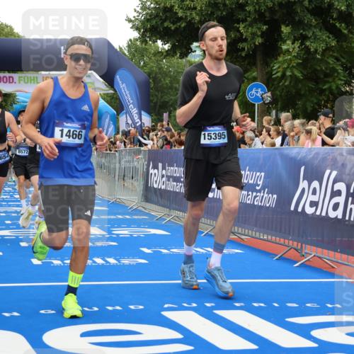 29.06.2025 - hella hamburg halbmarathon Strokosch-Dieckow http://msf.ph/oto/8506512 29.06.2025 10:50:53 Ziel 1466, 2207, 3654, 3947, 4839, 5018, 5115, 7052, 7369, 8205, 8572, 10215, 10750, 11551, 12778, 13687, 14125, 15362, 15395, 15643, 16285, 17221, 18182, 18350 meine-sportfotos.de