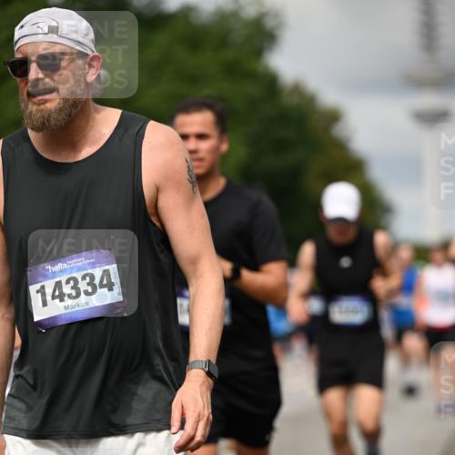 29.06.2025 - hella hamburg halbmarathon Dr. Thomas Lammeyer http://msf.ph/oto/8506820 29.06.2025 10:28:02 Kennedybrücke 1003, 1048, 1382, 1444, 2125, 2489, 3034, 3285, 3457, 4464, 4684, 5406, 6502, 7021, 7029, 7820, 8031, 8181, 8716, 9217, 9877, 10649 meine-sportfotos.de