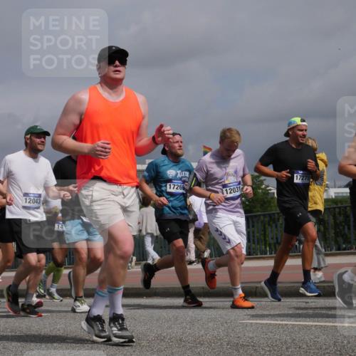 29.06.2025 - hella hamburg halbmarathon Luisa Fischer http://msf.ph/oto/8506994 29.06.2025 10:20:50 Kennedybrücke 3138, 86, 12043, 14, 17269, 12031, 17270, 1015, 1274, 1458, 1622, 1749, 2094, 2931, 3138, 3292, 4218, 5004, 7258, 8607, 10509, 10677 meine-sportfotos.de