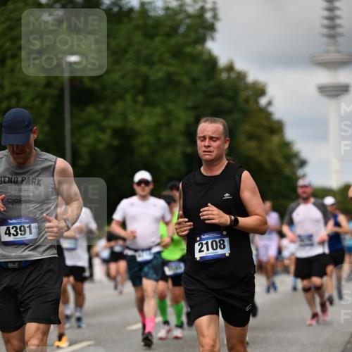 29.06.2025 - hella hamburg halbmarathon Dr. Thomas Lammeyer http://msf.ph/oto/8507277 29.06.2025 10:28:24 Kennedybrücke 1005, 1009, 1304, 1444, 1545, 2108, 2489, 2766, 3034, 3185, 3579, 4122, 4391, 4597, 4993, 5055, 5160, 5661, 7013, 8031, 8141, 8149, 8297, 8676, 8717, 9217, 9603, 9715, 11300, 11415 meine-sportfotos.de
