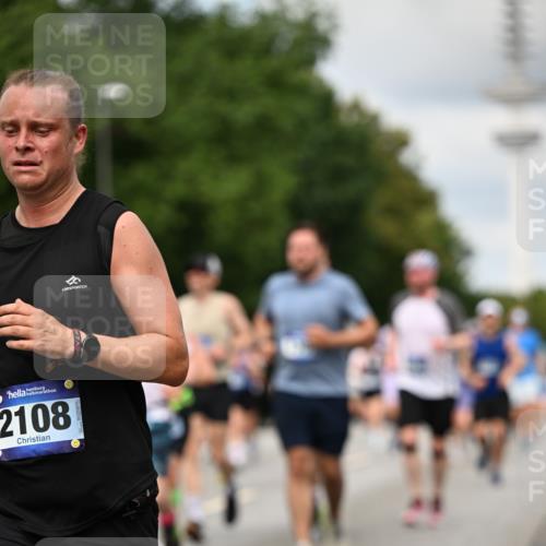 29.06.2025 - hella hamburg halbmarathon Dr. Thomas Lammeyer http://msf.ph/oto/8507298 29.06.2025 10:28:25 Kennedybrücke 1005, 1009, 1304, 1444, 1545, 2108, 2489, 2766, 3185, 3579, 4122, 4391, 4597, 4993, 5055, 5160, 5661, 7013, 8031, 8141, 8149, 8297, 8676, 8717, 9217, 9603, 9715, 11300, 11415 meine-sportfotos.de
