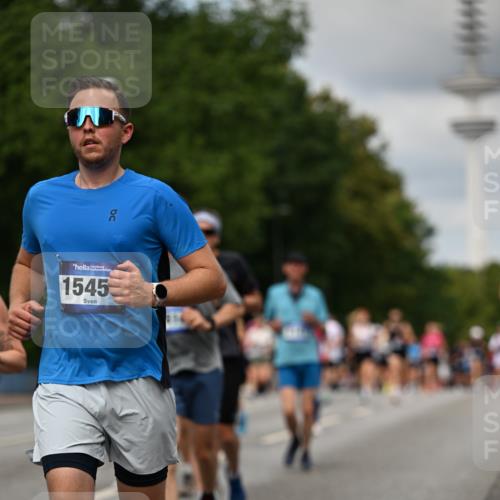 29.06.2025 - hella hamburg halbmarathon Dr. Thomas Lammeyer http://msf.ph/oto/8507455 29.06.2025 10:28:35 Kennedybrücke 1005, 1009, 1304, 1545, 2108, 2766, 3185, 3579, 4122, 4162, 4391, 4597, 4646, 4993, 5039, 5055, 5160, 5258, 5260, 5661, 5954, 7013, 7426, 8141, 8149, 8187, 8297, 8676, 8717, 8918, 8920, 9603, 9715, 11300, 11415 meine-sportfotos.de