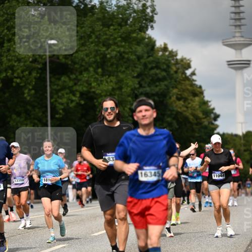 29.06.2025 - hella hamburg halbmarathon Dr. Thomas Lammeyer http://msf.ph/oto/8507844 29.06.2025 10:28:58 Kennedybrücke 1389, 1395, 2477, 2944, 3421, 3786, 4162, 4221, 4719, 5039, 5358, 5954, 6524, 6526, 7426, 7528, 7920, 7975, 8167, 8187, 8502, 8918, 8920, 9063, 10907, 11044, 11306, 11347 meine-sportfotos.de