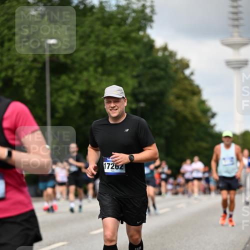 29.06.2025 - hella hamburg halbmarathon Dr. Thomas Lammeyer http://msf.ph/oto/8508082 29.06.2025 10:29:11 Kennedybrücke 1352, 1389, 1395, 2132, 2249, 2280, 2477, 2944, 3343, 3421, 3786, 4221, 4624, 4719, 5138, 5358, 5829, 5830, 6524, 6526, 7528, 7975, 8167, 8502, 9063, 10907, 11044, 11306, 11347 meine-sportfotos.de