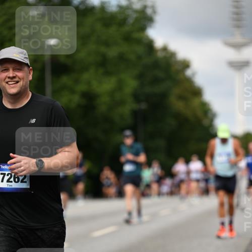 29.06.2025 - hella hamburg halbmarathon Dr. Thomas Lammeyer http://msf.ph/oto/8508112 29.06.2025 10:29:13 Kennedybrücke 1352, 1389, 1395, 2132, 2249, 2280, 2477, 2944, 3343, 3421, 3786, 4221, 4624, 4719, 5138, 5358, 5829, 5830, 6261, 6524, 6526, 7528, 7975, 8167, 8502, 9063, 10907, 11044, 11306, 11347 meine-sportfotos.de