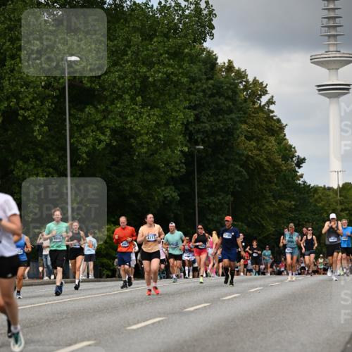 29.06.2025 - hella hamburg halbmarathon Dr. Thomas Lammeyer http://msf.ph/oto/8508304 29.06.2025 10:29:26 Kennedybrücke 1352, 2132, 2249, 2280, 3132, 3343, 3786, 4008, 4010, 4111, 4221, 4624, 5138, 5829, 5830, 6261, 7528, 8083, 8962, 9063, 9927, 11306 meine-sportfotos.de