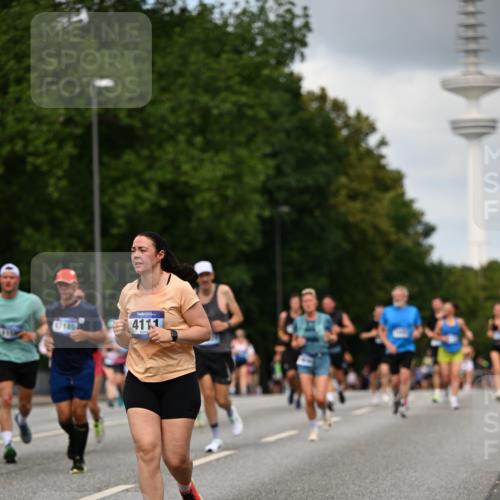 29.06.2025 - hella hamburg halbmarathon Dr. Thomas Lammeyer http://msf.ph/oto/8508363 29.06.2025 10:29:35 Kennedybrücke 1352, 2249, 3099, 3113, 3132, 3343, 4008, 4010, 4111, 4797, 5814, 6261, 7778, 8083, 8276, 8962, 9927 meine-sportfotos.de