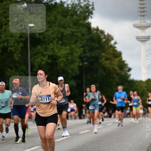29.06.2025 - hella hamburg halbmarathon Dr. Thomas Lammeyer http://msf.ph/oto/8508365 29.06.2025 10:29:35 Kennedybrücke 1352, 2249, 3099, 3113, 3132, 3343, 4008, 4010, 4111, 4797, 5814, 6261, 7778, 8083, 8276, 8962, 9927 meine-sportfotos.de